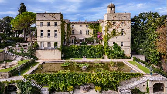 Majestic-chateau-12th-18th, listed-historic monument, fully-restored, south-of-france - 325