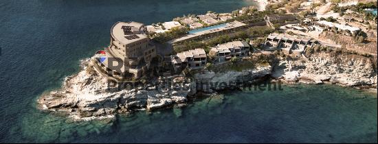 Architectural Elegance Meets Aegean Luxury: A Reimagined Coastal Landmark In Kea  ID: 232