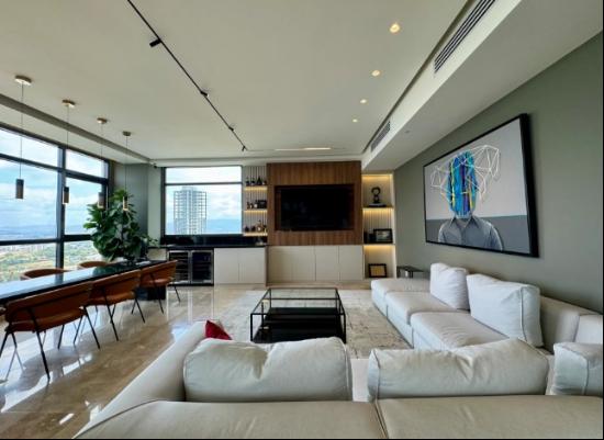Exquisite Luxury Living: Panoramic Views At Ph Albatross In Santa María