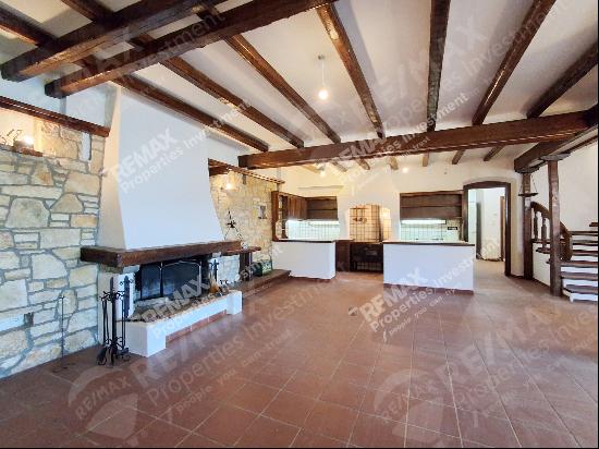 Luxurious 4-Level Villa with Indoor Pool and Panoramic Views ID: 2343216