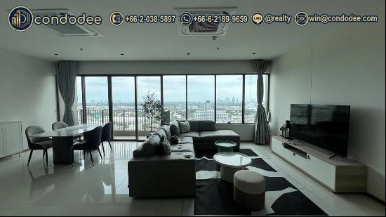Luxury 3-Bedroom Condo River View