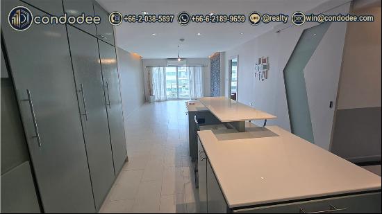 Spacious 3-Bedroom Condo for Sale at Grand Heritage Thonglor