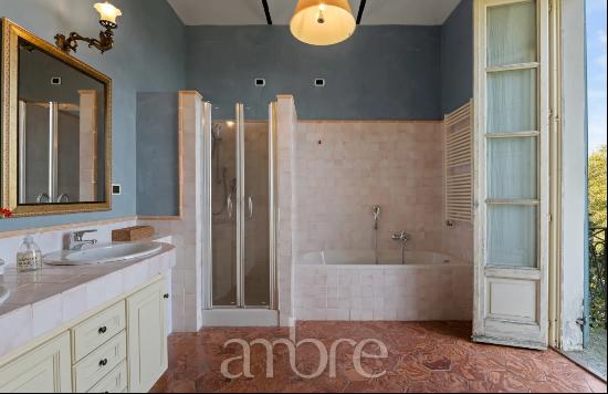 Historic Estate With Vineyards, Panoramic Pool, And Private Lake In The Heart Of Monferra