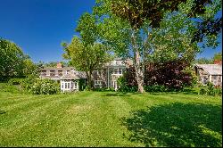 Classic Sagaponack Estate