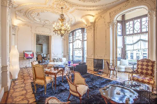 Ornate and Opulent Palace on the Exclusive Paseo de Gracia
