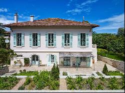 Exclusive Belle Epoque mansion to rent on the Cap d'Antibes