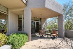 Fabulous cozy and comfortable Cochise Ridge home